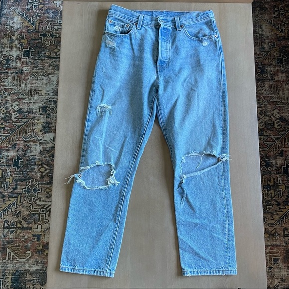 Levi’s Classic 501s Denim Jeans - Picture 1 of 8